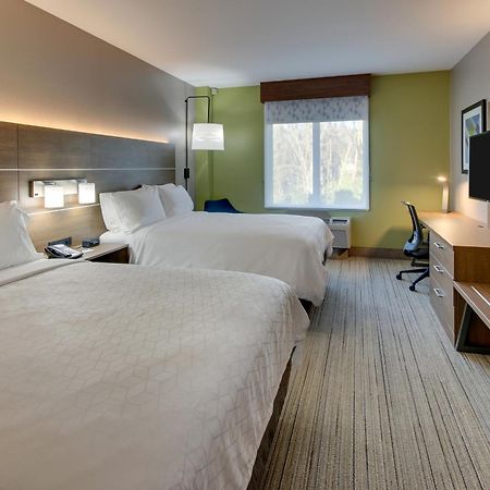 Holiday Inn Express Hotel & Suites Columbus-Fort Benning By Ihg Exterior foto